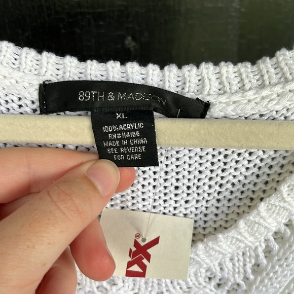 NWT 89th & Madison - White Knit Tank Top - Size XL - Picture 3 of 4